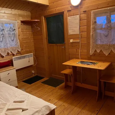 Artur's Eaterie And Holiday