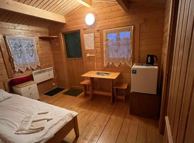 Artur's Eaterie And Holiday home