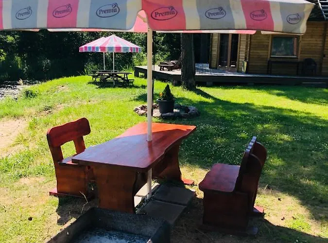 Artur's Eaterie And Holiday home