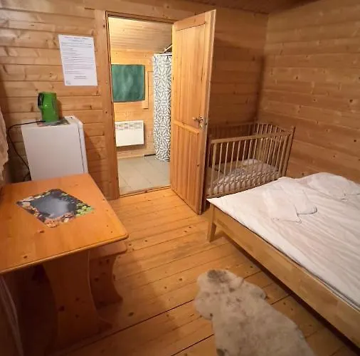 Artur's Eaterie And * Viitna